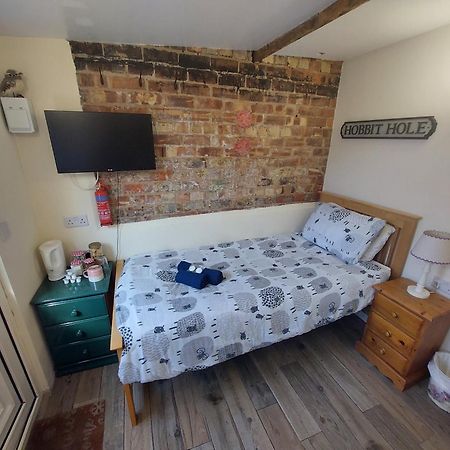 יורק Salisbury Guest House - Free Parking מראה חיצוני תמונה